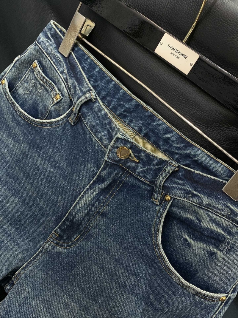 l0vis Vvtt0n jeans